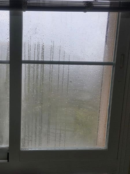 Pared con humedades por condensación